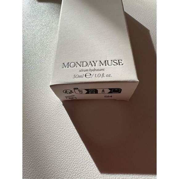 MONDAY MUSE  THE JUICE - DAILY SERUM Hydrating Serum 30ml - Picture 5 of 5